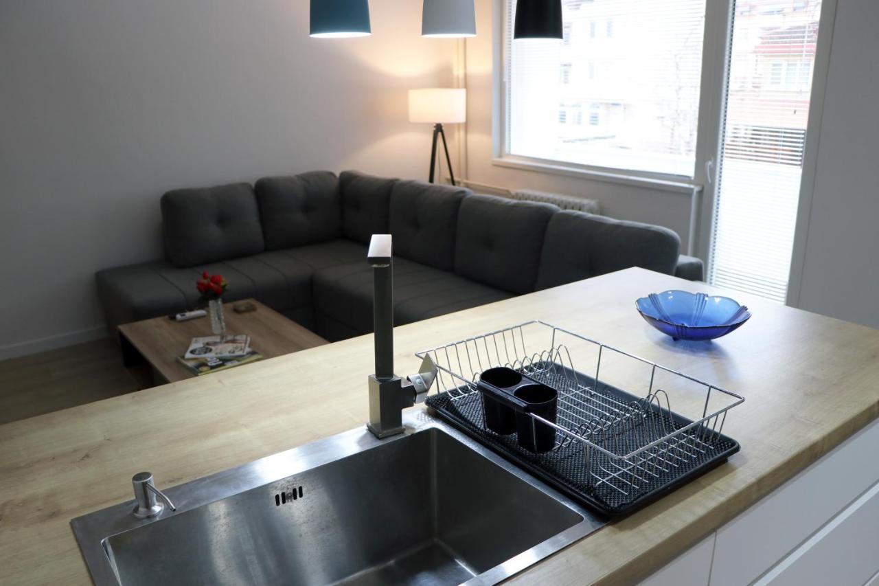 Spacious Modern Apartment Kisela Voda سكوبجي المظهر الخارجي الصورة